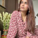 Sayantani Ghosh Instagram - यूँ ही 🌸 . . #saturday