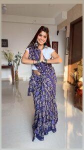 Sayantani Ghosh Instagram - 🌸 Durga pujo ..
.
This is my version  of #ailoumabarite n it's specially for you dear @monami_ghosh .. hope u like it 🥰
Wishing you the best always .. onek bhalobhasha .. ❤️
And sobaike " শারদীয়ার আন্তরিক প্রীতি, শুভেচ্ছা ও অভিনন্দন " 🌸
.
 #durga #durgapuja #durgapuja2023 #ailoumabarite