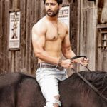 Shaheer Sheikh Instagram - Do u have a #hideaway ? Photographer 📸: @amitkhannaphotography Make-up: @dhruvalmakeupartist Hair: @sachinwakhare_ Cinematographer 🎥: @redboxfilmers Managed by: @nishi7mishra #shaheersheikh