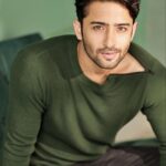 Shaheer Sheikh Instagram - Photographer 📸: @amitkhannaphotography Make-up: @dhruvalmakeupartist Hair: @sachinwakhare_ Cinematographer 🎥: @redboxfilmers Managed by: @nishi7mishra #shaheersheikh