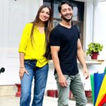 Shaheer Sheikh Instagram - Yay! Can’t wait! Magic for sure! First day, first scene, first take - And we were all blown away! Looking forward to this one @shaheernsheikh #kanikadhillon #kajol #kritisanon #shaheernsheikh #KathhaPictures #DoPatti
