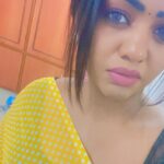Shalu Shammu Instagram - Selfie Dump Part 2 ….😅 Saree & Me #shalushamu #shalushamuvlogs #selfieponnu #metime #sareelove