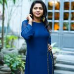 Shalu Shammu Instagram - EvErY dAy Is A cHaNcE tO bE bEtTeR….. 😊 On Lens : @sathish_photography49 Dolled Up : @laavie_makeover #shalushamu #shalushamuvlogs #actor #model #influencer #simple #fitsonpoint #semi #traditional #wear