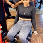 Shalu Shammu Instagram - Weight ah kammi pandra weightu @shalushamu Video Courtesy : @aesthetickarthik Location : @solidfitness07 #shalushamu #thunivuvisu #gymmotivation #gym #attrocities #dontcheat #legday #powerlifting #solidfitness #legextension SolidFitness Purasaiwakkam
