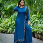 Shalu Shammu Instagram - Ramadan Month Started With a lot of blessings…. Alhamdulilah 🙌 On Lens : @sathish_photography49 Dolled Up : @laavie_makeover #shalushamu #shalushamuvlogs #actor #model #influencer #simple #fitsonpoint #semi #traditional #wear