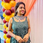 Shalu Shammu Instagram - New Dream , New Memories 🫶 Jewels : @gold_copy1486 PC : @sathish_photography49 #shalushamu #shalushamuvlogs #xoxo #ootd #indowestern #bleh