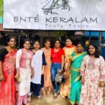 Shalu Shammu Instagram - Suhaa Family Sunday Lunch Date 😇🐆 #suhaamultispecialitycosmeticclinic #suhaacosmeticclinic #suhaaclinic #suhaa #suhaafamily #lunchdate #us Ente Keralam, Anna Nagar