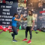 Shalu Shammu Instagram - Calisthenics Try With @magesh_devv 🥰💪 Location : @solidfitness07 Editing Credits : @warrior__visu #shalushamu #mageshdevv #solidfitness #calisthenics #enrojaaneeye #workoutmotivation #gymlover #gymtime #funtimes #calithenicspartner SolidFitness Purasaiwakkam