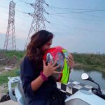 Sharanya Turadi Instagram - Namakku gift ey special, ithu innum special! 🥹❤️ AGV helmet, my new crown 👑 #agvhelmets #ridergirl