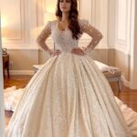 Sharmiela Mandre Instagram - Such a magical moment ✨ Had the opportunity to work with such a fabulous team on a shoot here in Dubai . I really felt like a princess straight out of a Disney movie Photographer: @anoop.devaraj @dhirajsmahajan Hair: @danihairstylist1 Make up: @prashna.y This wonderful dress by : @darsarahighfashion Location courtesy : @palazzoversacedubai Palazzo Versace Dubai