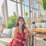 Sharmiela Mandre Instagram - Sunday = A refreshing drink + kaftan dress + great company + a Dubai seaside view