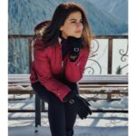 Sharmiela Mandre Instagram - Cold but happy 😊 ⛄️ Kolsay Lake