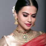 Sharmiela Mandre Instagram - Happy Varamahalakshmi to you all 🙏