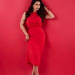 Sharmiela Mandre Instagram - How much of RED is too much RED? ❤️ . . . . . Shot by : @kiran.venkataramanappa Make up : @makeupbyswarnanagaraj Hair : @shailashankar_hairartist Styled by : @zoha.kabir