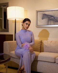 Sharmiela Mandre Instagram - Let the sun shine, baby
.
.
.
.
.
Outfit: @helenaarcollection @helenaarofficial 
MUA: @zhaus_makeup_consultancy @sheetal_makeupandhair