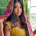 Shaun Romy Instagram - Eid Mubarak 🌙✨ from Mumbai