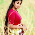 Sheela Rajkumar Instagram - Heart wants love, Mind wants success, Soul wants peace :) . . . . . 📷:@sureshsuguphotography Pro:@a._john_pro #Sheela #photoshoot #naturephotography #naturelover #trending #lovemyself❤ #besmile😊 #beu #lookbook #lovequotes #spreadlove #peaceandlove