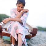 Sheela Rajkumar Instagram - இவள் . . . . . 📸: @madhu_india_photography Pro: @a._john_pro #sheela #instagram #picoftheday #lovemyself #besmile😊 #naturephotography #happysoul❤️ #goodvibes