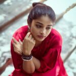 Sheela Rajkumar Instagram - Feeling like intense to the 🌞 . . . . . . #sheela #picsoftheday📸 #naturephotography #photoshoot #besmile😊 #donthurtanyone #feelgood #dofollowthispage #nevergiveup💪 #staystrong #feelredy #sunshine🌞 #happysoul