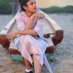 Sheela Rajkumar Instagram - S it’s my birthday month 😍✌🏻 * * * * * 📸: @madhu_india_photography Pro: @a._john_pro #sheelarajkumar #naturephotograpy #pondydiaries #photoshoot #happysoul❤️ #birthdaymonth🎂 #besmile😊 #lovemyself Pondicherry - பாண்டிச்சேரி