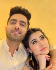 Sheena Bajaj Instagram - Akhiyaan teri mere dil pe vaar kare ❤️❤️
@imsheenabajaj