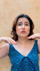 Sheena Bajaj Instagram - Saturday groove mood