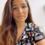 Shikha Singh Instagram - Is social media influence getting too much for us ??? #facts #momlife #mom #truth #mommy #life #insta #instagram #instagood #reel #reels #reelitfeelit #reelvideo #blessed #grateful #foodforthought #think #socialmedia