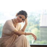 Shirin Kanchwala Instagram - Fifty shades of me🙂 Makeup @kishoremakeupartist Makeup assisted by @laavie_makeover @kalaiselvi_may87 Photography @portraitsby_anish Costume designer @vikram.vickykapoor Jewelry partner @fineshinejewels Pro @riyacast