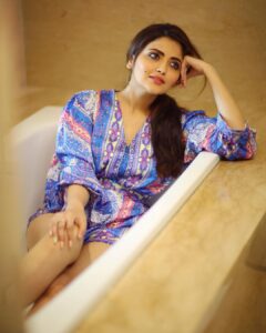 Shirin Kanchwala Instagram - Blossoming into a woman with more faith than fear 🌟

Makeup @kishoremakeupartist
Makeup assisted by @laavie_makeover
@kalaiselvi_may87

Photography @camerasenthil
