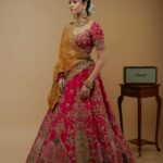 Shivangi Khedkar Instagram - वो नूर का झरना है ✨ Jewellery: @mkjewels_india Makeup: @forumgami_artistry Hair : @hairbykrinashah Outfit: @emiraasbyindrani Photographer: @fotocaters @lifestylebyfotocaters . . . #lehenga #indianwear #fashion