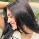 Shivangi Khedkar Instagram - Living life for the moment🌻