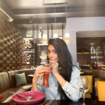 Shivangi Khedkar Instagram - Chocolate is cheaper than therapy. Just saying ! #newmenu #tao #taoaisan #chocolategirl Bandra