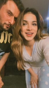Shivani Jha Instagram - Be Mr.late but not Late Mr.
😂😂

#reels #explore #rrkpk @karanjohar @aliaabhatt @ranveersingh #ranveersingh #aliabhatt #dance #viral #leeneshmattoo #shivanijha #leevani #rockyaurranikipremkahani