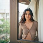 Shreya Dhanwanthary Instagram - A Beige Day by @bharat_rawail @ankitamanwanimakeupandhair