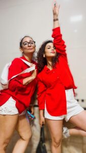 Shruti Ulfat Instagram - Pahadi song is trending.. pahadi girls be moving 💃♥️

.

#pahadigirls #chitrashirawat #shrutipanwar #dancingpartner #justfortheloveof