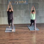 Shubha Poonja Instagram - And thats my yoga teacher @varunfindingprana... whonis responsible for making me more fit and agile over this one year ... with my u tube team .. manjunath and Balaji... .. #yogateacher #yogaepisode #instagram #shubhapoonja