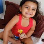 Shwetha Srivatsav Instagram - Sending you all a big hug from me 👼🏼🥰🤗!! Have a fantastic day ❤️!! #ashmithasrivatsav #cute #memory #fondmemories #cherishablemoments #missingthosedays #happybaby