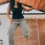 Shwetha Srivatsav Instagram - Start your week with a dance party 💃🏻!! #mondaymood #dancereels #behappy #energy #swaywithme