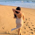 Shwetha Srivatsav Instagram - ⏳ #ifyougotitflauntit 😘😜!! #sunset #beach #travel #tango #havefun💋