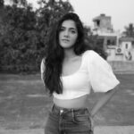 Simran Choudhary Instagram - Hey there @pranav.foto We should do this more often 🤍 . . . #ImpromptuShoots