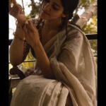 Simran Choudhary Instagram - Monsoons and balconies ♾️🤍 . . . . #monsoons #balcony #rains #saree #sareelove #indianmonsoons #earthy #nature #home #pluviophile