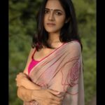 Simran Choudhary Instagram - Heeriye ✨ 📷 @pranav.foto