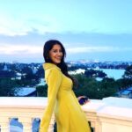 Simran Sharma Instagram - they say sunsets are poetry by the sky💛🌅 📸 by the cutie @ron._.pvt