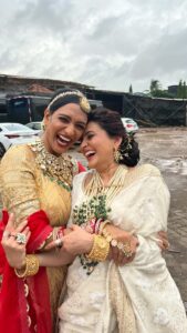 Smita Bansal Instagram - Celebrating friendship week 💕
#friends #coactors #bhagyalakshmi #love