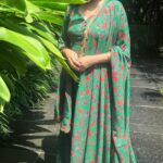 Smita Bansal Instagram – 💚💚
Wearing- @bunaai