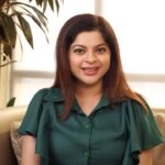 Sneha Wagh Instagram - Say hello to healthy, gorgeous hair with the incredible Dabur Vatika Neelibhringa21 Hair Growth Oil Packed with the goodness of 14 amazing ayurvedic herbs, this game-changer has transformed my hair routine. This oil will ensure that you see new hair growth in just two months! Let’s unlock the secret to stunning hair, one step at a time! 🌿 You can get it from Amazon- https://amzn.eu/d/hldCbas #AD #DaburVatika #Vatika #Neelibhringha21 #ayurvedichaircare #hairgrowthoil #hairgrowthtips #Newhairgrowthin2months #Newhairgrowth #hairfallsolution #DaburVatikaNeelibhringa21