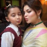 Sneha Wagh Instagram - Our Perfect Pout…… @_world_of_myra_official 💝😘💝 . . . . . #neerja #protima #neerjaeknayipehchaan #colors #colorstv #ssnehawagh #sarangesneha #snehawagh #myra #myravaikul #worldofmyra