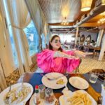 Sneha Wagh Instagram - And it went like…… . . . . . . #vibe #vacation #birthdayweek #snehawagh #sarangesneha #ssnehawagh #lifeisgood #incredibleindia #indiatourism #india #wanderlust