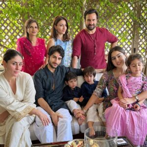 Soha Ali Khan Instagram - Hum nau saath hain 😂❤️🧿
