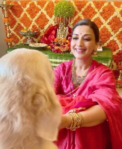 Sonali Bendre Instagram - Happy days ♥️
गणपती बाप्पा मोरया

📸 : @srishtibehlarya